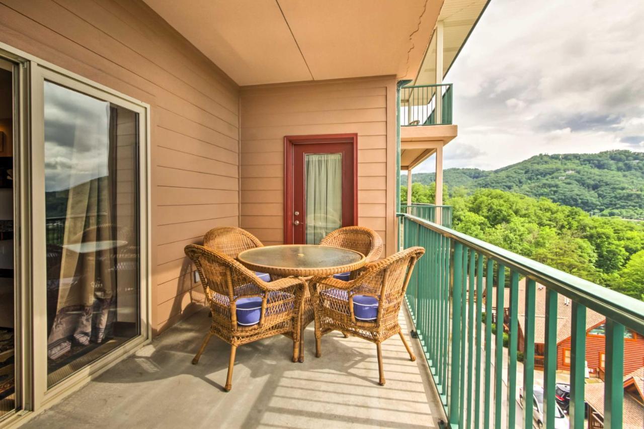 High Above It All Condo With Resort Amenity Access Pigeon Forge Exterior photo